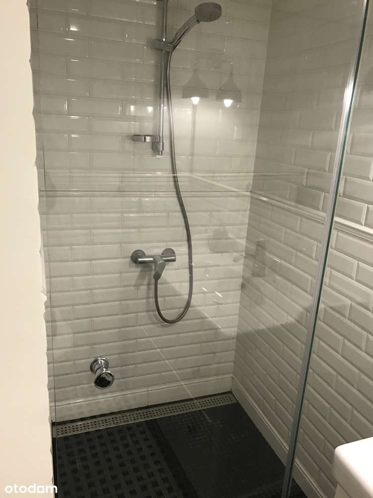 Kawalerka z antresolą przy Hali Koszyki-5