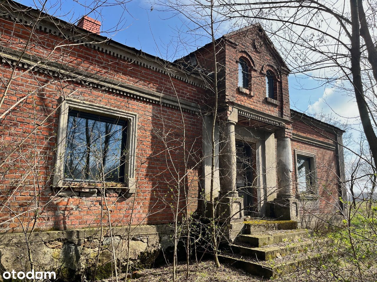 Stare gospodarstwo dom, stodoła i działka