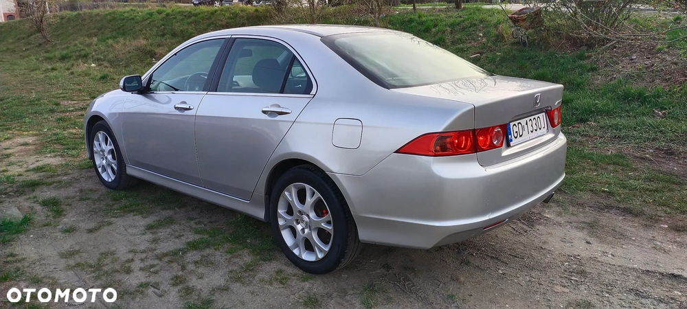 Honda Accord 2.0 Executive - 5