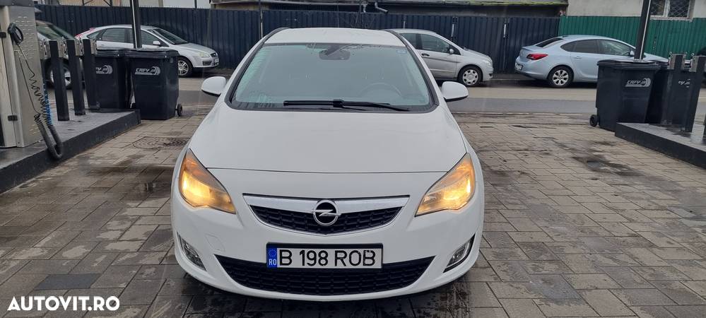 Opel Astra 1.7 CDTI Caravan DPF (119g) Selection - 2