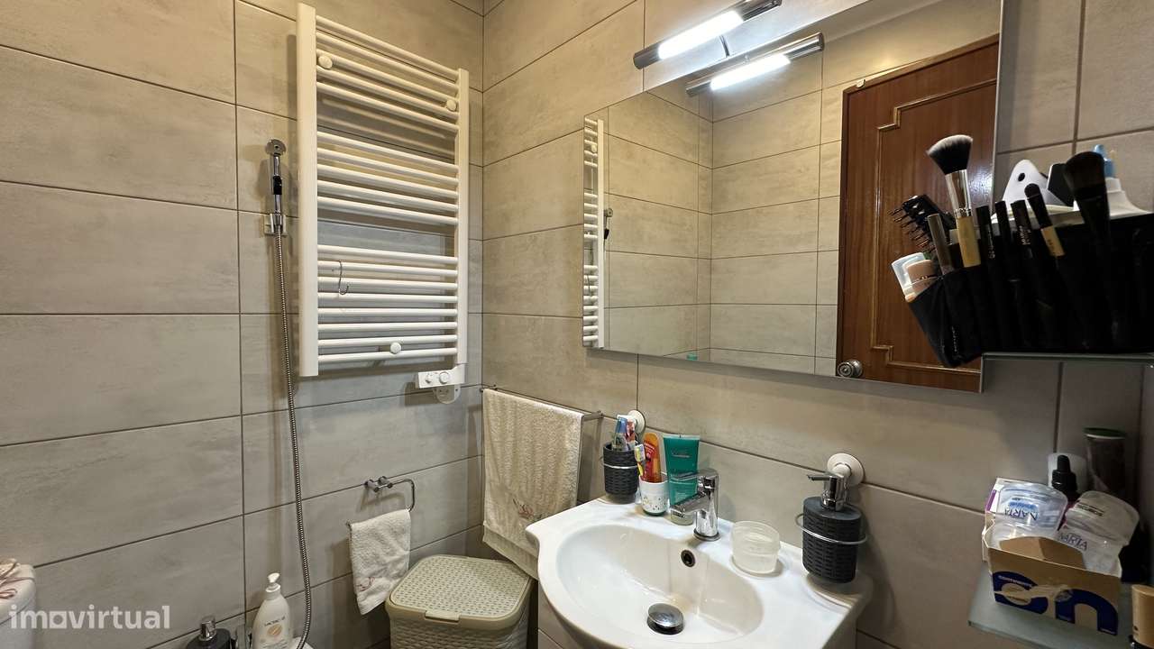 T3 Renovado Amadora , Águas livres-4