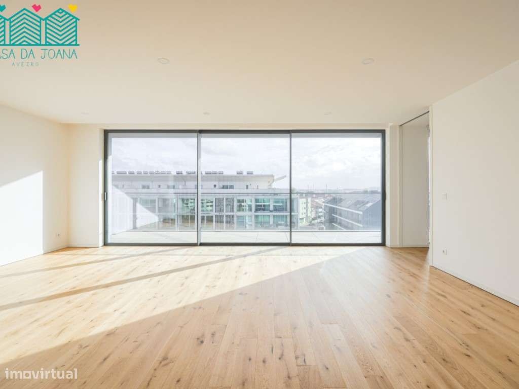 Apartamento T3+1 com Lugares de Estacionamento em Aveiro - Grande imagem: 2/48