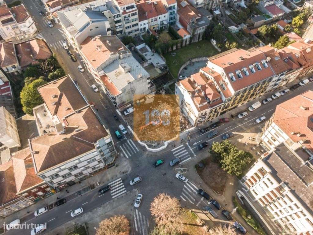 T2 novo com varanda - Baixa do Porto-6