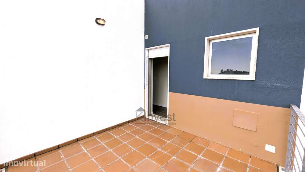 T3 Duplex com Vista Castelo, Serra e Mar – Condomínio Fechado em Sesim-22