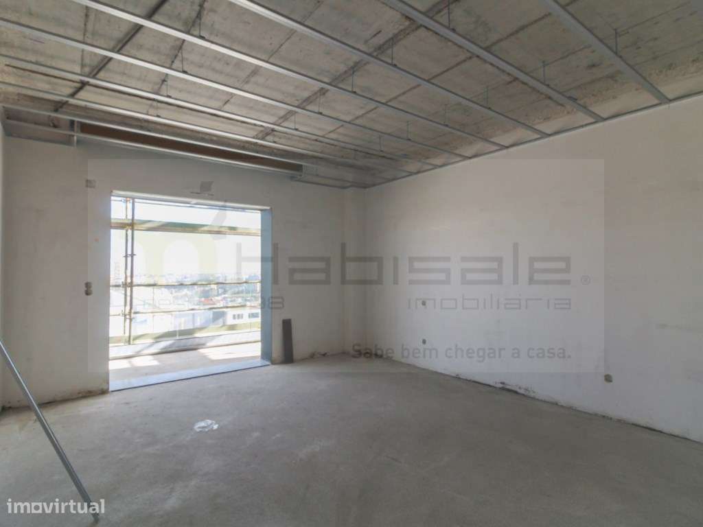 Apartamento T3 com boas áreas e garagem | Paradela, Santo António d...-18