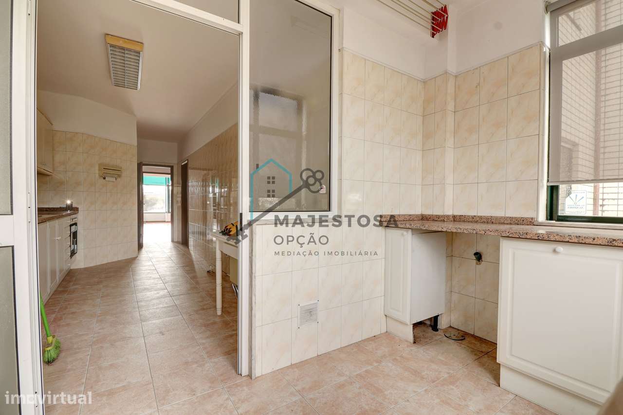 Apartamento T3 no Centro de Vila Verde — Braga-8
