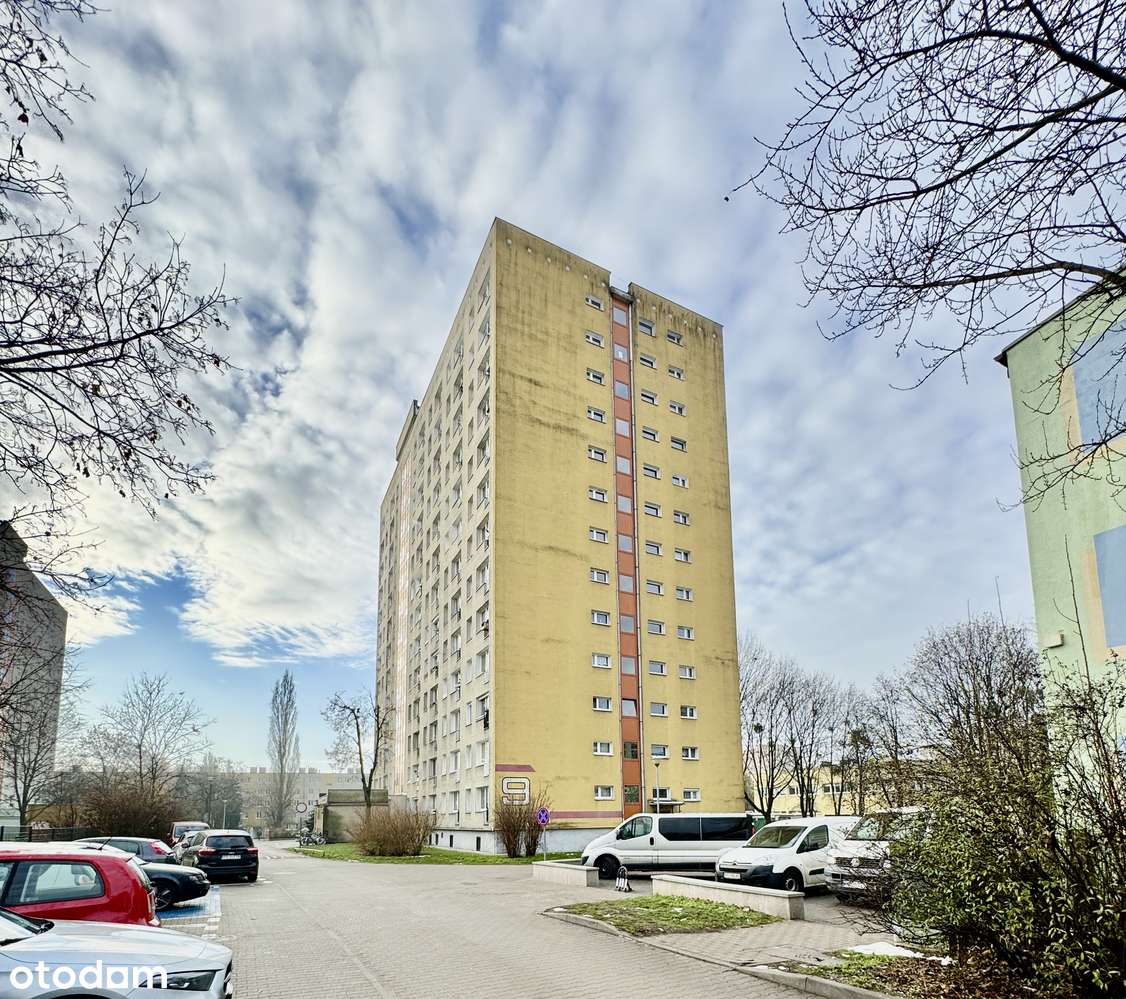 Kawalerka 27 m² | Os. Przyjaźni 9 | Do kapitalnego remontu | Wolna-1