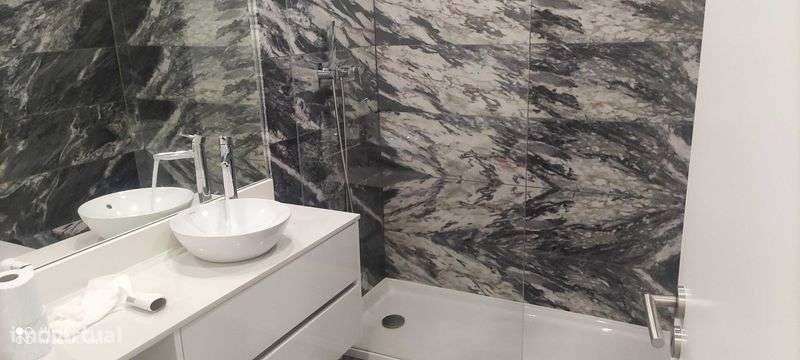 T- 2 Mobilado, Equipado Charme. Metro Chiado. Centro Lisboa. - Grande imagem: 4/8