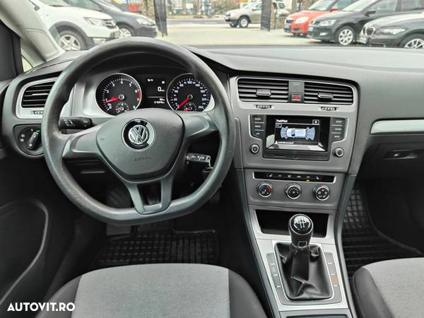 Volkswagen Golf 1.2 TSI BlueMotion Technology Comfortline - 12