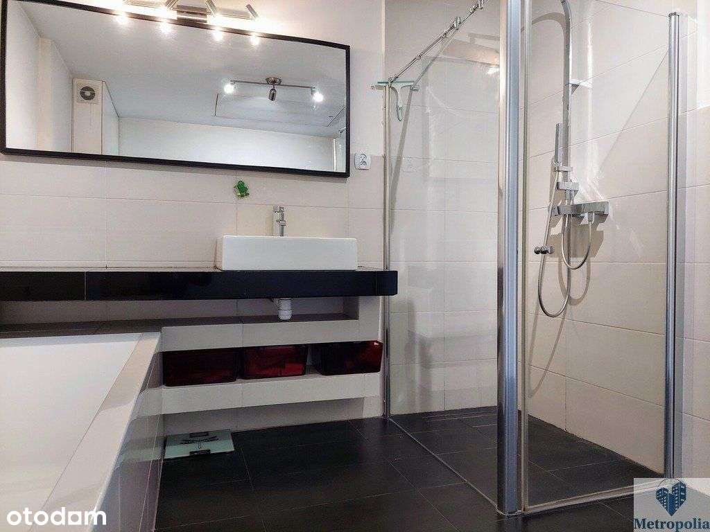 Wyjątkowo kompaktowy dom w rozsądnej cenie, 6 pok.-14