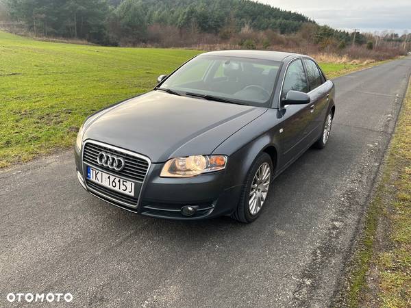 Audi A4 - 1