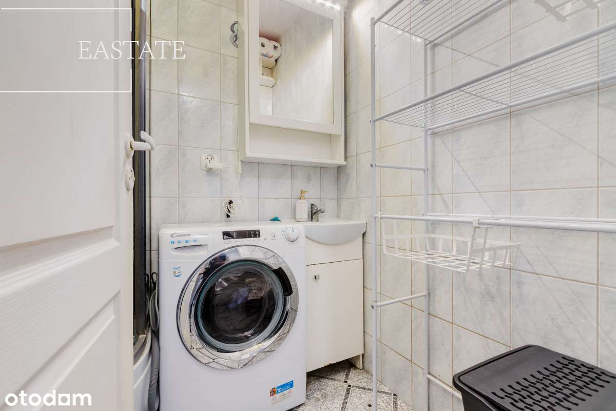 Słoneczna kawalerka w sercu Gdyni!-4