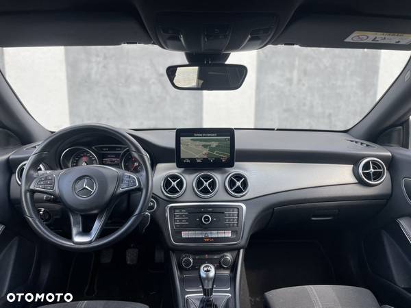 Mercedes-Benz CLA Shooting Brake 180 d BlueEFFICIENCY Edition - 12