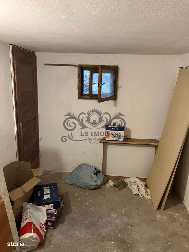 Vând Vilă deosebită cu 5 camere in Centrul Brașovului-10