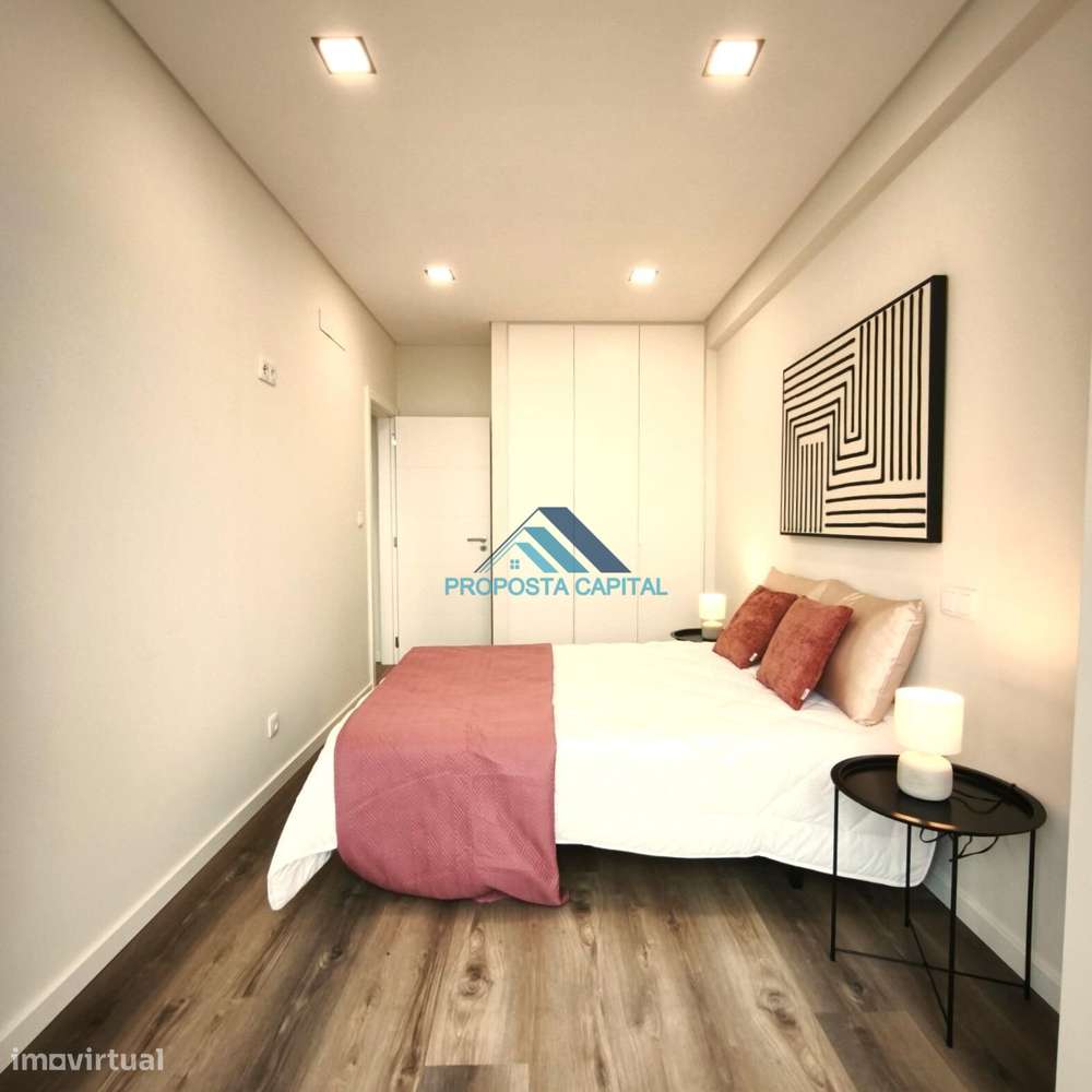 Apartamento T3 - Em Remodelação Total-25
