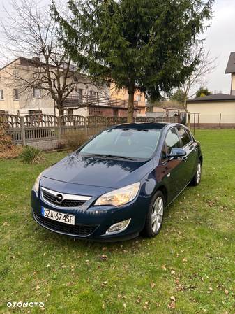 Opel Astra - 1