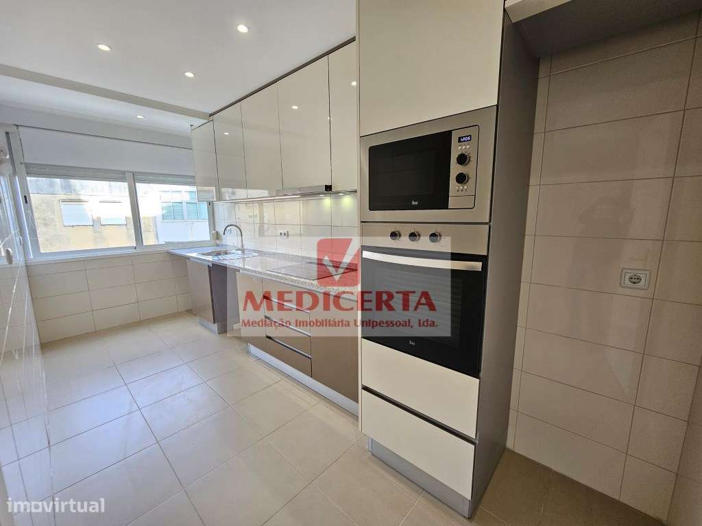 Agualva - centro/estação T2 (80m2) Totalmente remodelado - Grande imagem: 4/22