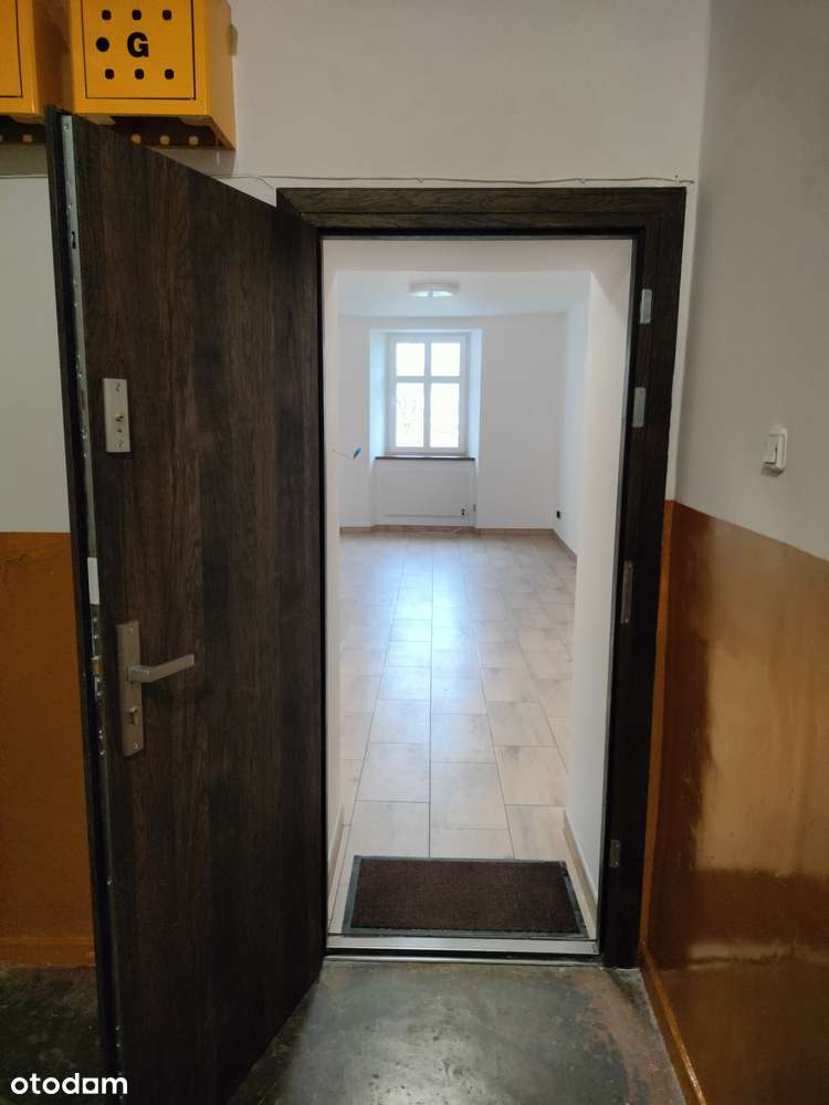 Sprzedam mieszkanie w centrum Paczkowa - Pełny obrazek: 1/13