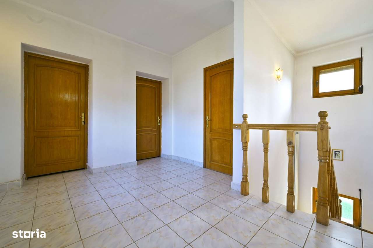 Vanzare vila 6 camere 316mp + garaj + teren 1490mp Centru Snagov ILFOV-14