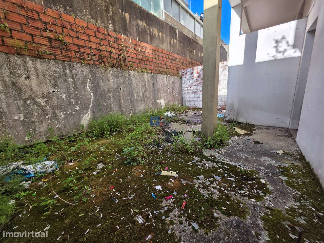 Lojas para comércio/habitação em Ourém-20