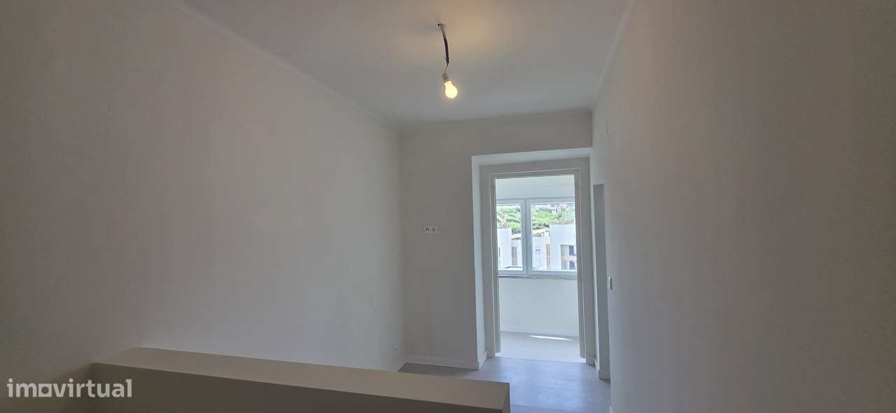 Apartamento T2 Remodelado em Lisboa - Oportunidade Imperdível!-10