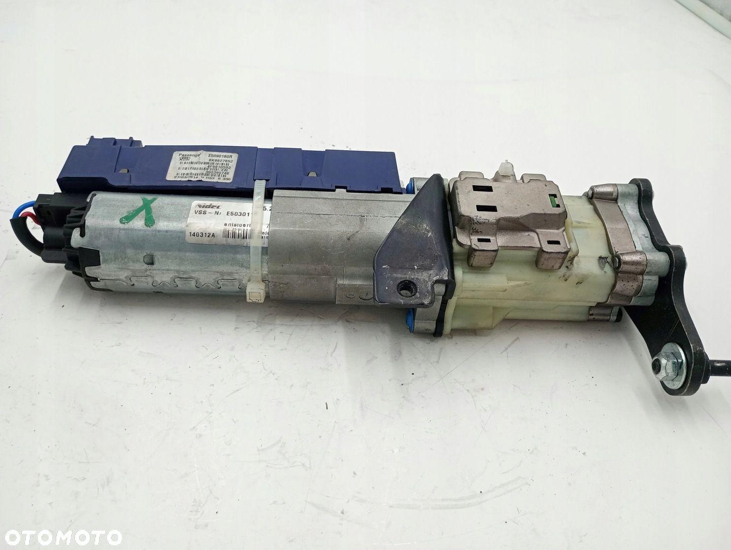 SIŁOWNIK ELEKTRYCZNY KLAPY BAGAŻNIKA PRAWY AUDI A4 B8 8K9827852 - 3