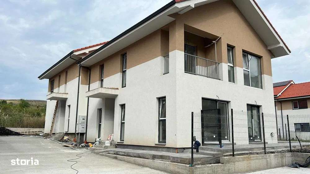 Duplex modern, 118 mp utili + teren 550 mp, Chinteni, zona accesibila - Imagine principală: 1/6
