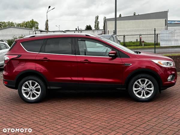 Ford Kuga 1.5 EcoBoost 2x4 Titanium - 13