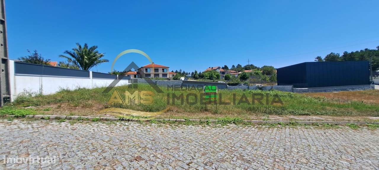 TERRENO DE CONSTRUÇÃO - Grande imagem: 3/23