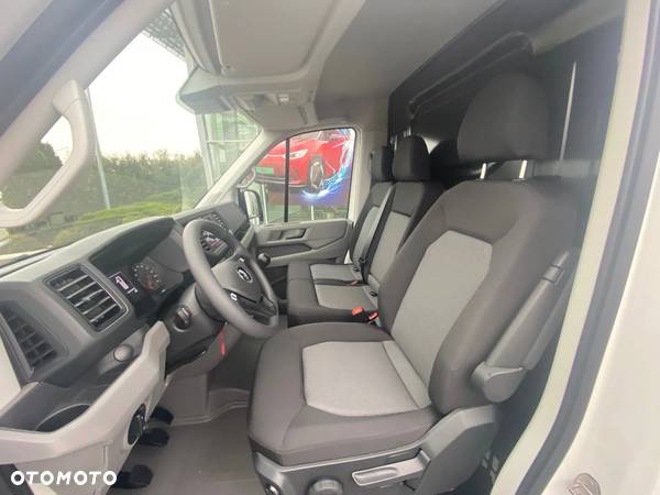 Volkswagen Crafter - 9