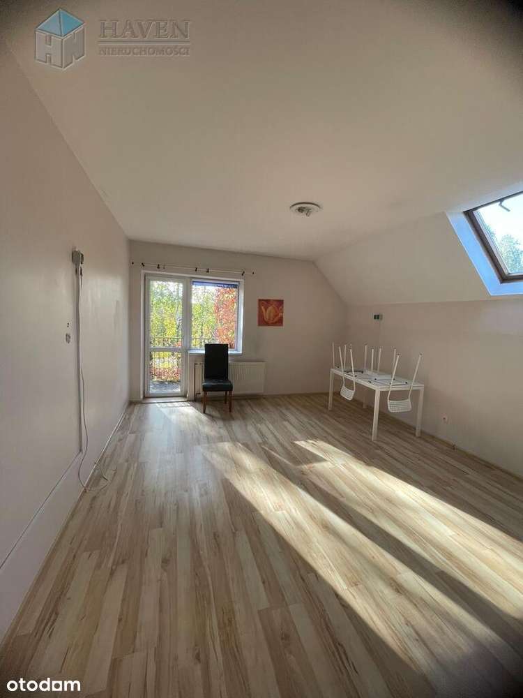 Przestronny dom z potencjałem-12