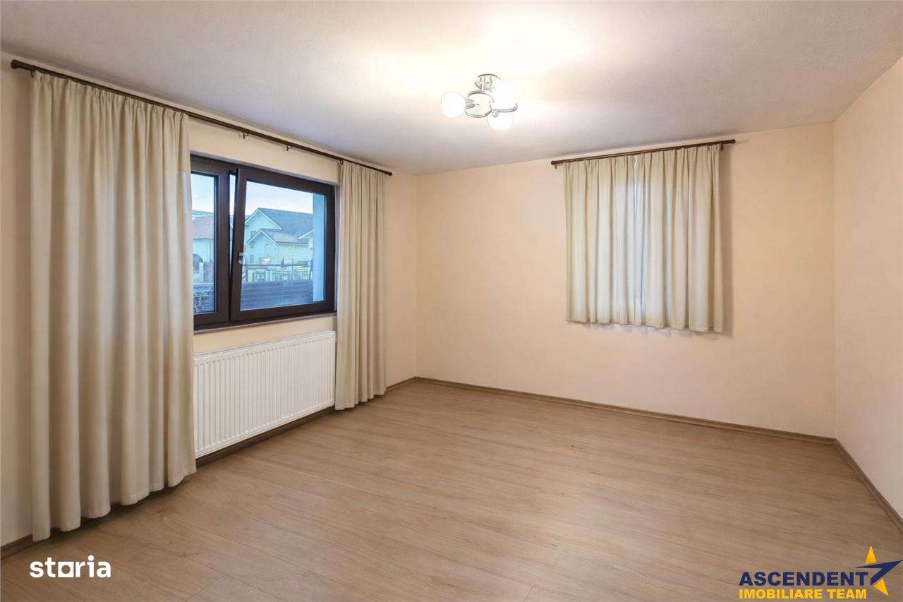 FILM!Vila individuala,4 dormitoare cu bai proprii, teren 660 mp,areal - Imagine principală: 3/15