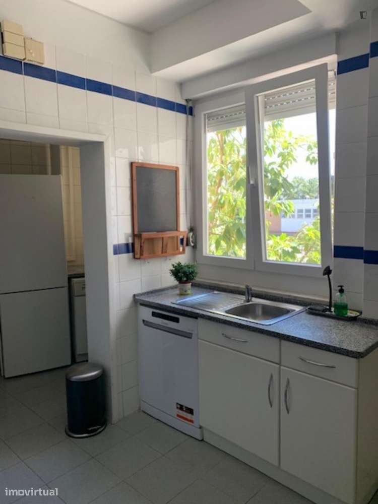 Quarto - localizado em Olivais Lisbon - Grande imagem: 2/4