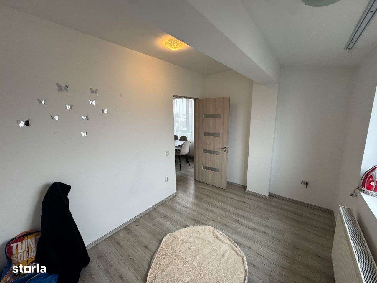 Apartament 3 camere / sector 1/ Laminorului .-16