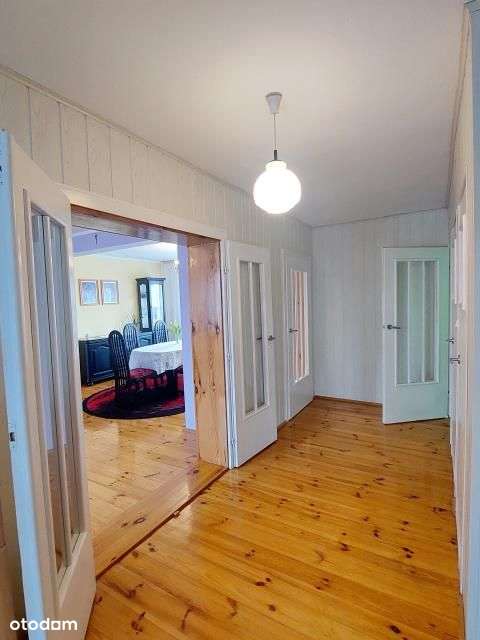 Dom dwurodzinny, blisko Pkp, starówki,6 pokoi-5