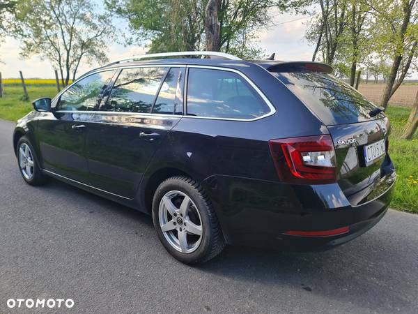 Skoda Octavia 2.0 TDI 4x4 DSG Style - 5