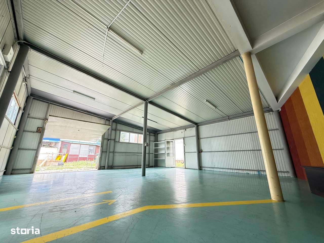 Hala Spatiu Comercial Zona Obor-Castelul De Apa - Imagine principală: 4/20