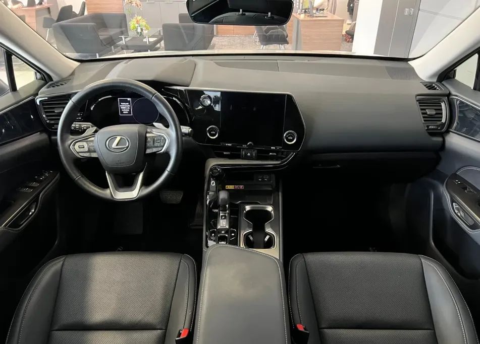 Lexus Nx Lexus NX350h 2,5 Hybrid 243 KM Prestige Salon Polska FV23%