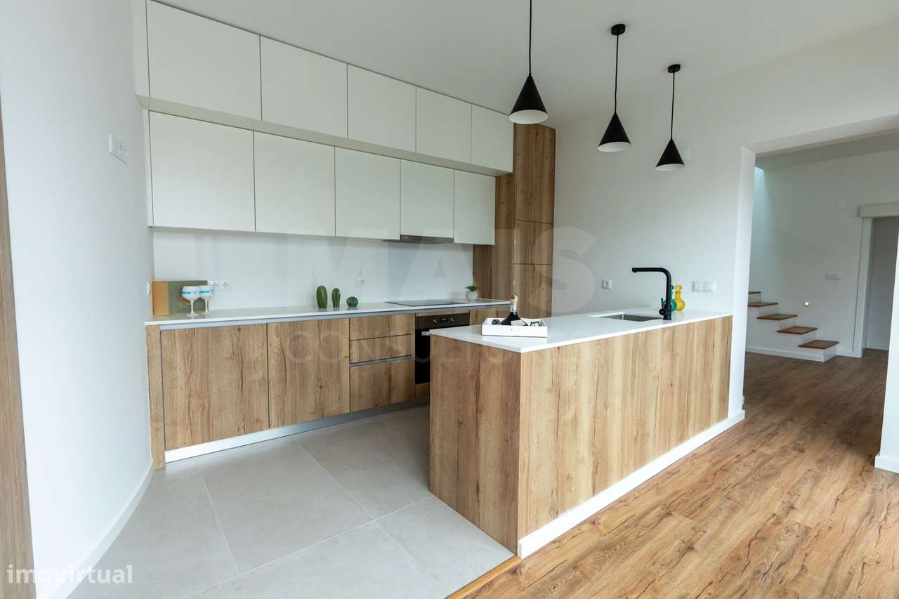 Moradia T3 nova em São Martinho do Porto a 150 metros da praia - Grande imagem: 3/37