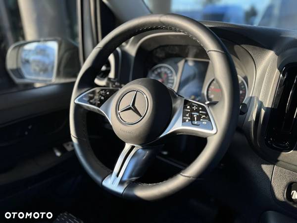 Mercedes-Benz Vito - 10
