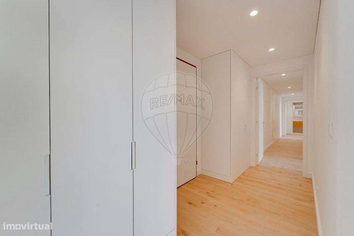 Apartamento T3 à venda em Vila Nova de Gaia-17