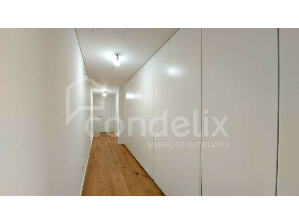 Penthouse duplex T5+1 no coração da cidade do Funchal - Grande imagem: 3/58