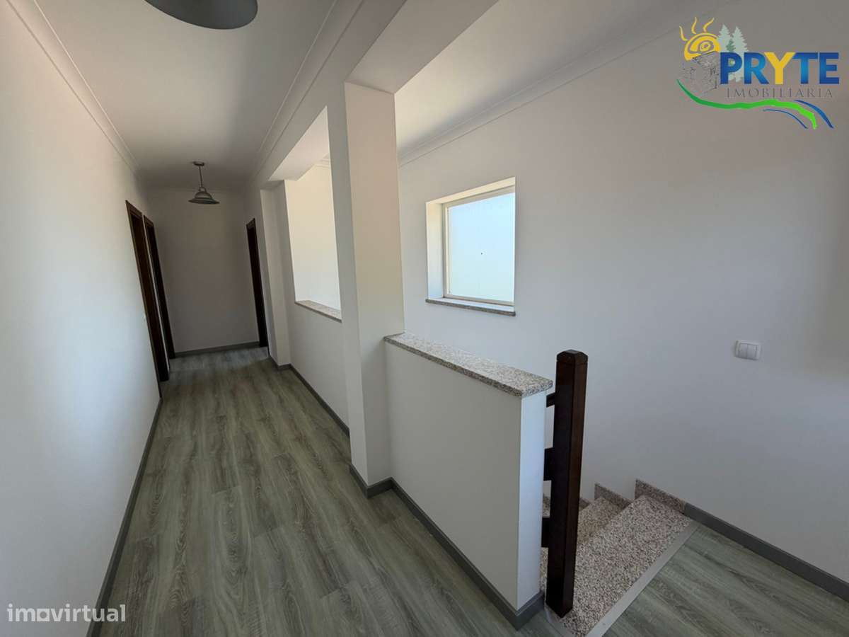 Quinta com moradia T3 , anexos e ruínas em Pedrógão Grande-4