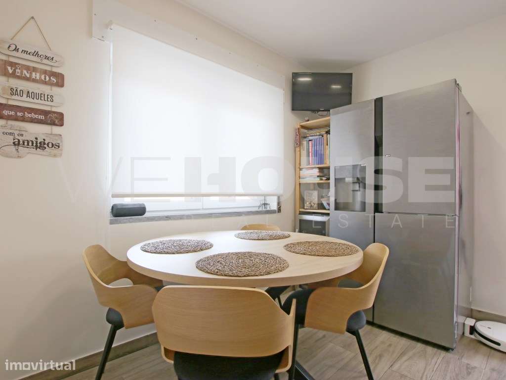 Oásis Urbano: Moradia T3 com Piscina e Potencial para T1 Independente-16