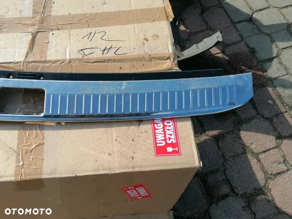 MERCEDES W203 LIFT KOMBI  LISTWA CHROM BAGAŻNIKA OSŁONA PASA TYŁA2036901887 - 2