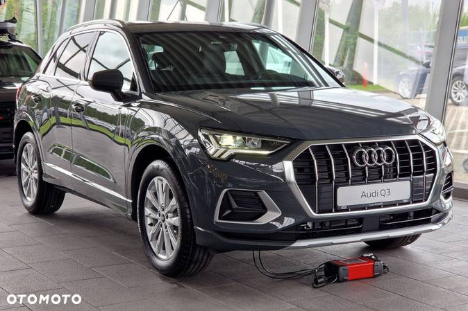 Audi Q3 - 16