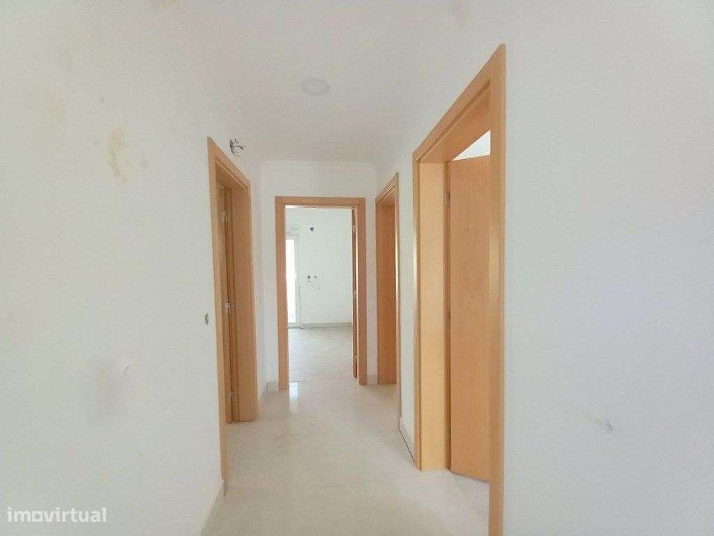 Vivenda Remodelada em Foros de Amora-9