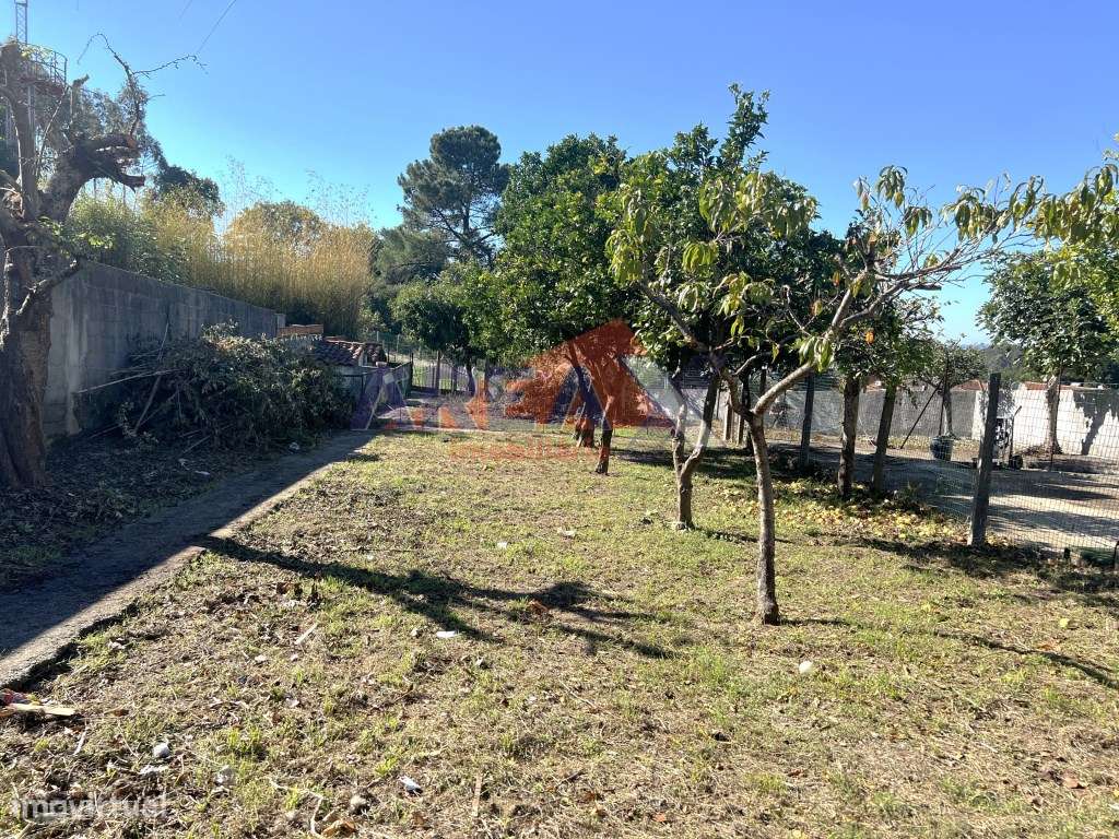 Moradia Individual com 1259 m² de Terreno Oliveira de Azeméis-14