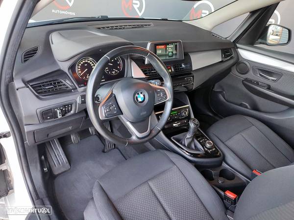 BMW 216 Active Tourer d Advantage - 21