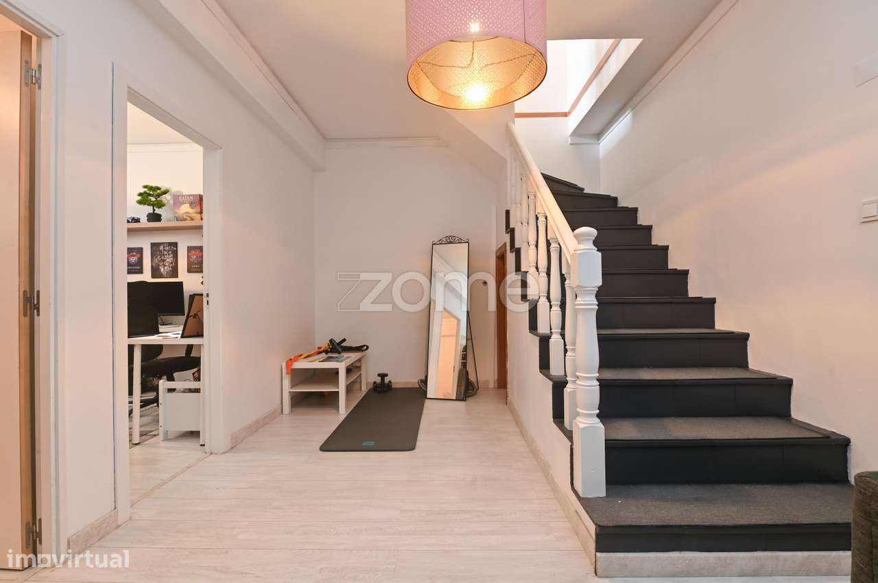 Apartamento T1+2 Duplex em São Marcos, Sintra-15